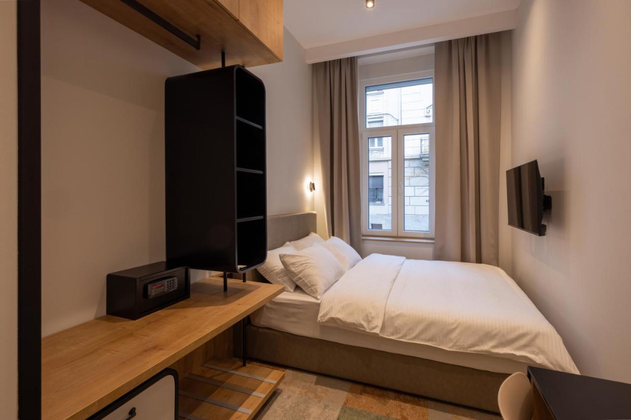 בלגרד Hop Inn Rooms & Suites מראה חיצוני תמונה