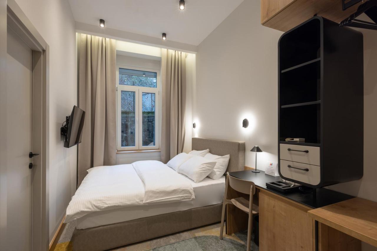 בלגרד Hop Inn Rooms & Suites מראה חיצוני תמונה