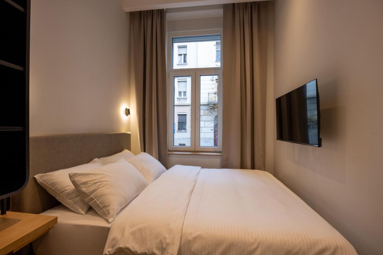 בלגרד Hop Inn Rooms & Suites מראה חיצוני תמונה