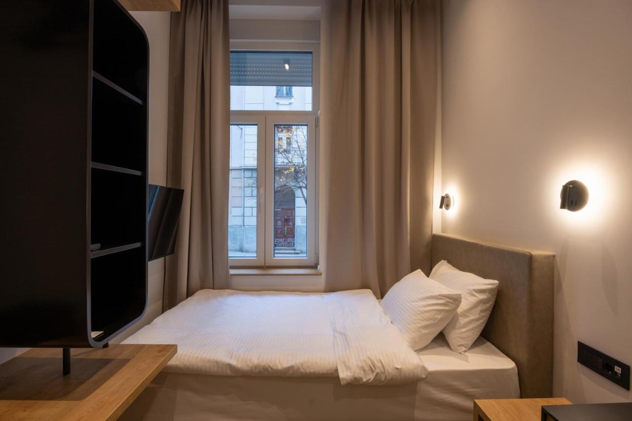 בלגרד Hop Inn Rooms & Suites מראה חיצוני תמונה
