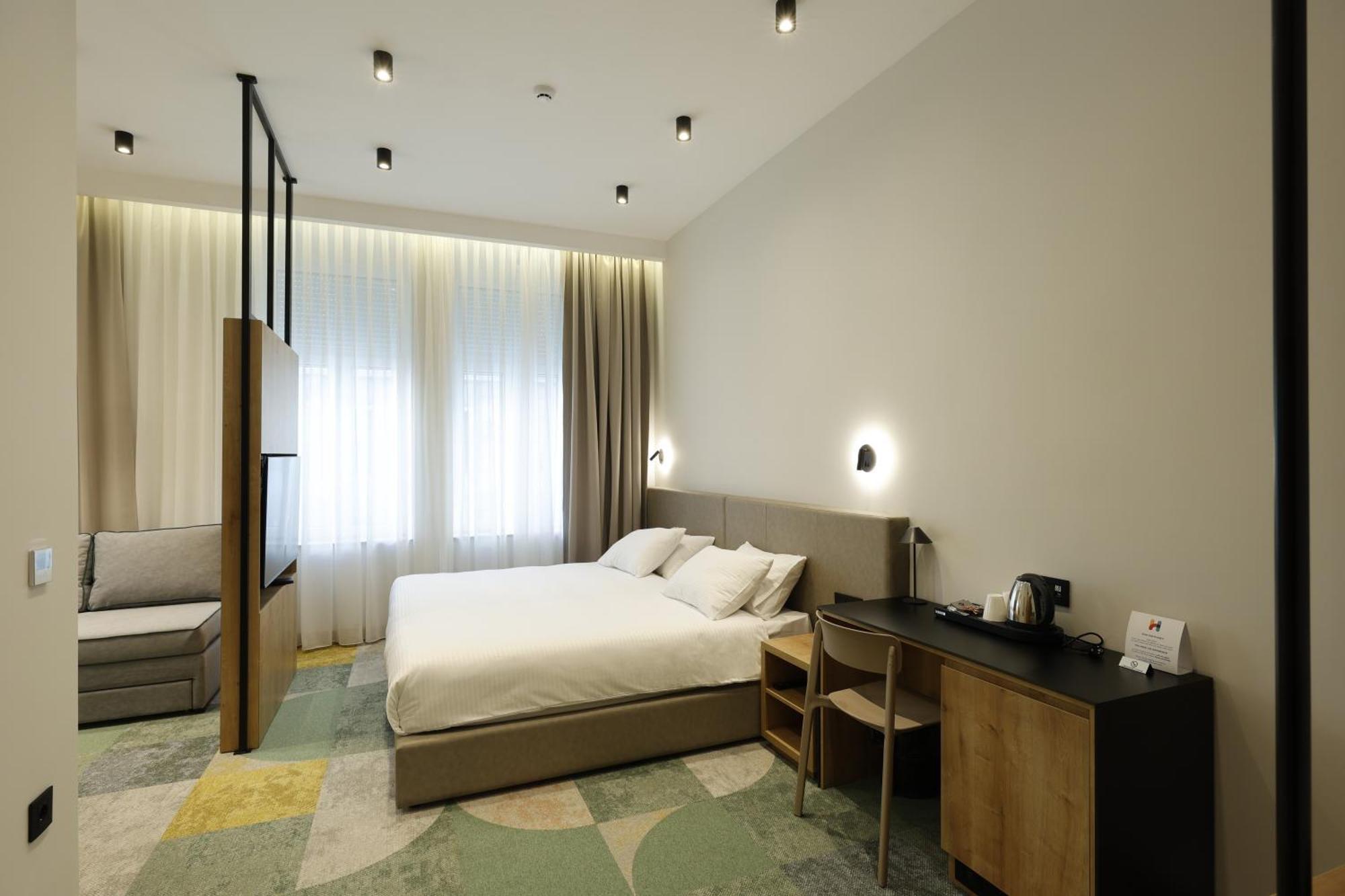 בלגרד Hop Inn Rooms & Suites מראה חיצוני תמונה