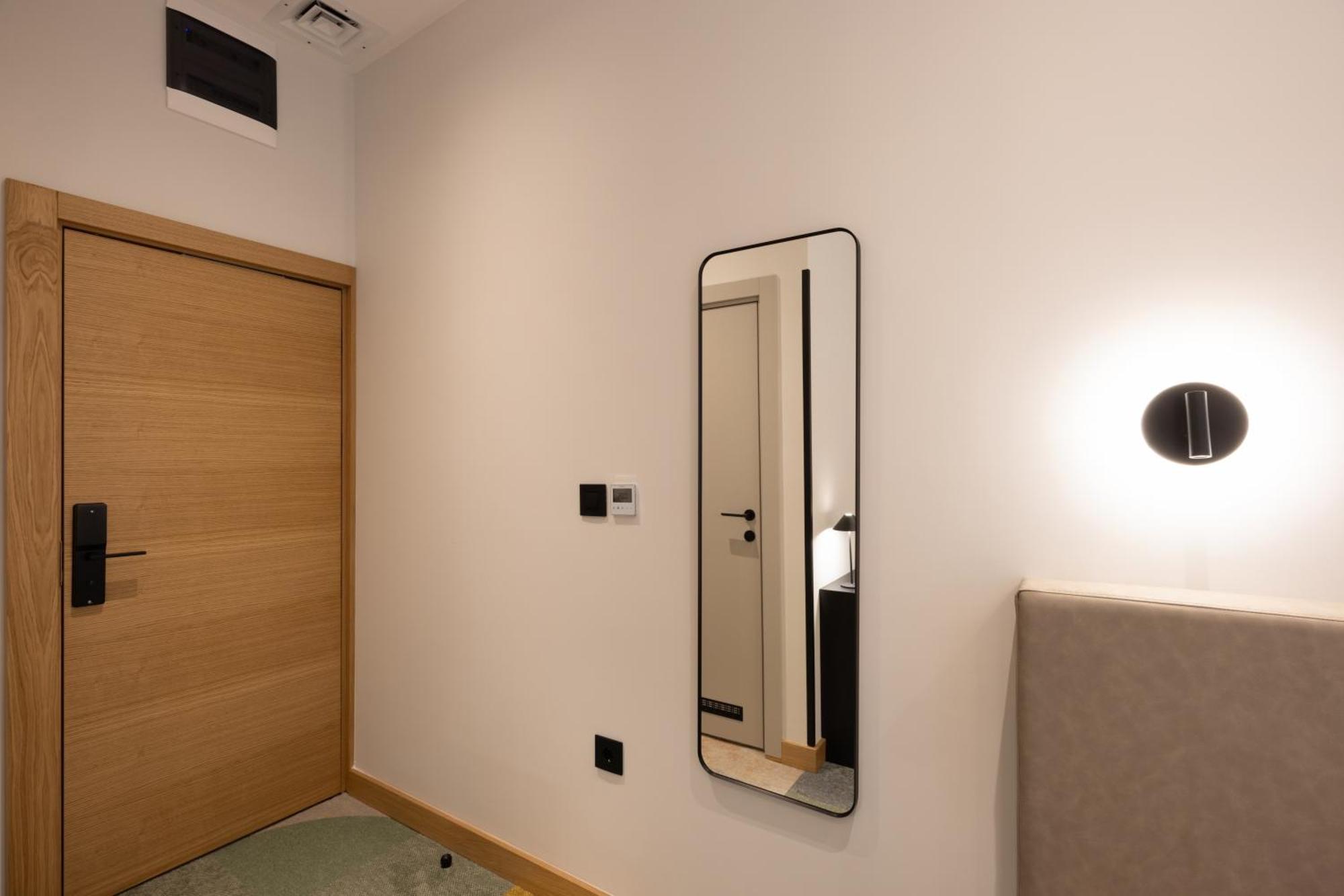 בלגרד Hop Inn Rooms & Suites מראה חיצוני תמונה